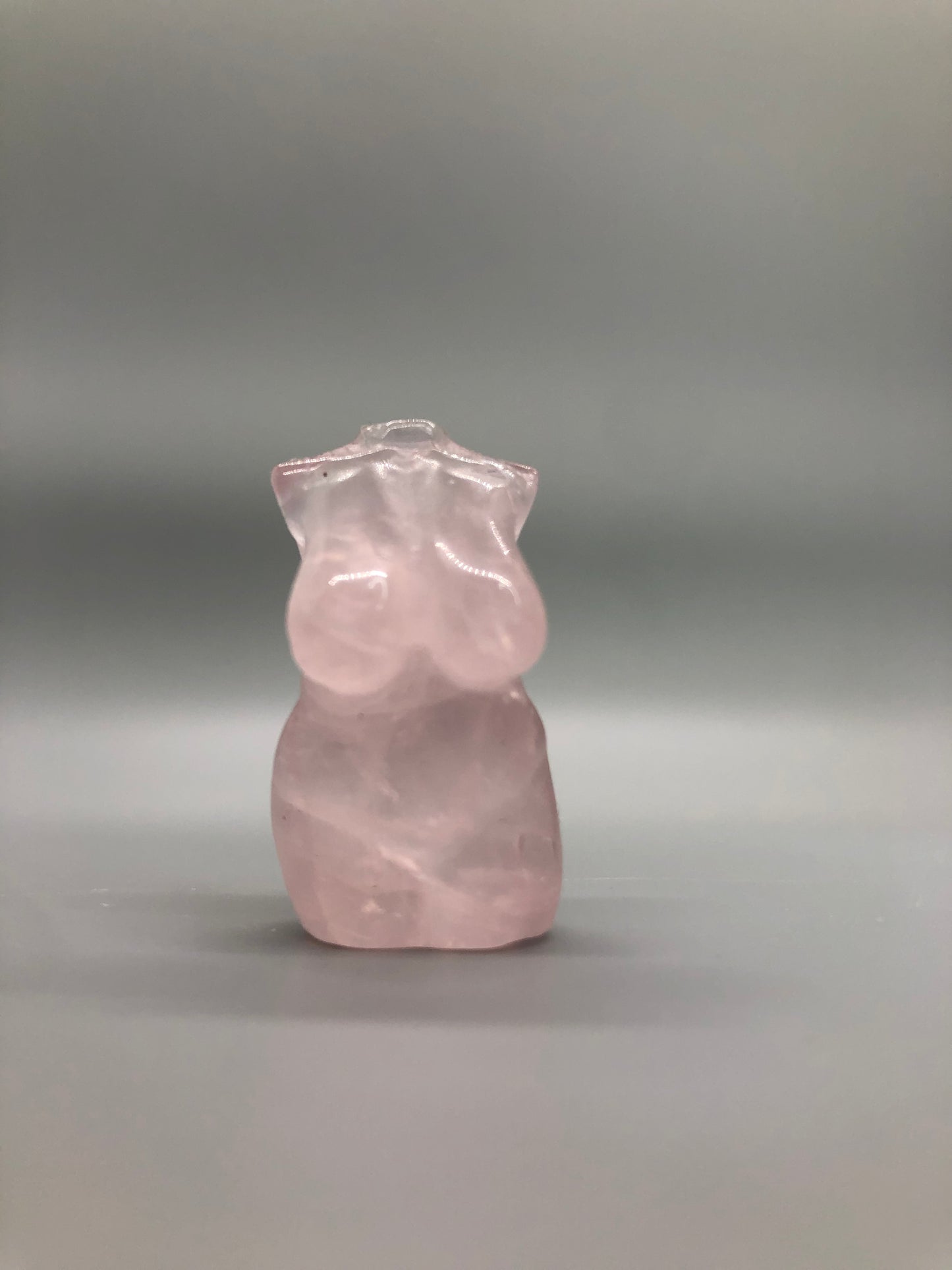 Mini Rose Quartz Size Queen Body Carving