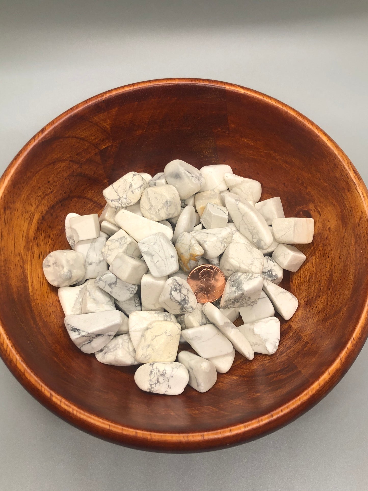 Howlite Tumble