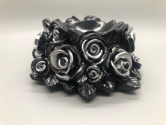 Black and Silver Rose Sphere Base
