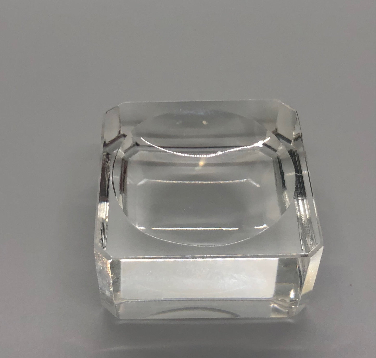 Clear Square Sphere Base